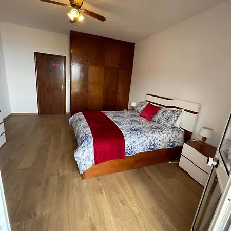 Sunset House Pensión