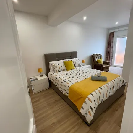 Sunset House Pensión *